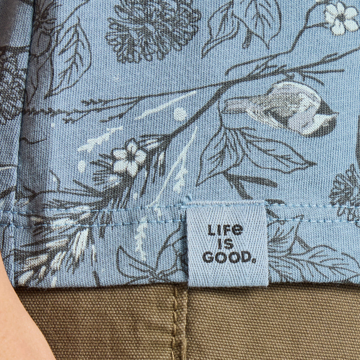 Women's Winter Chickadee Pattern Crusher-LITE Easy Tee product image 4