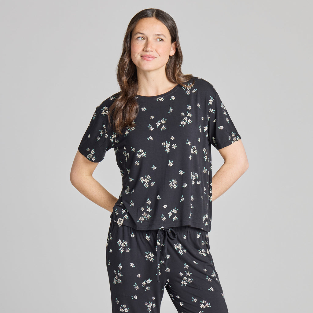 Women's Wild Daisy Pattern Lightweight Boxy Sleep Tee product image 1