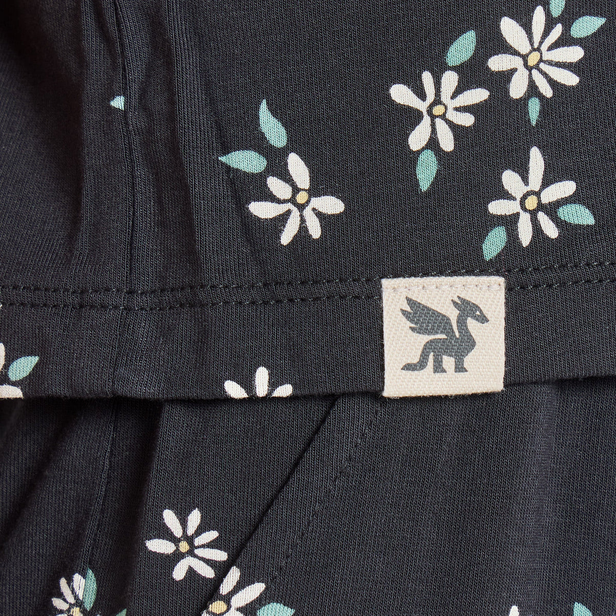 Women's Wild Daisy Pattern Lightweight Boxy Sleep Tee product image 4