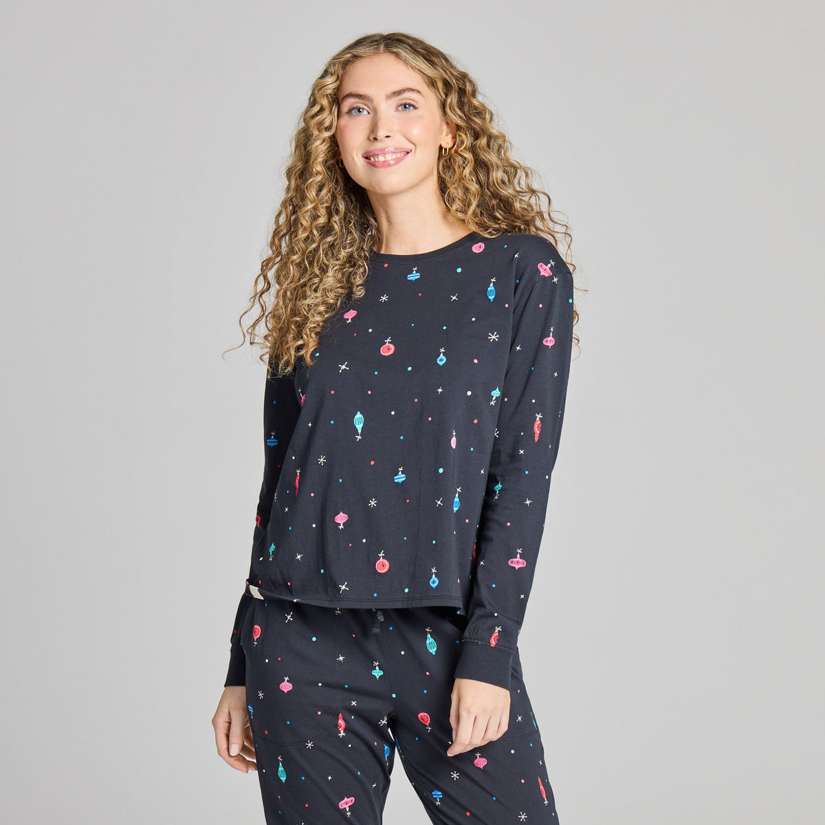 Women's Retro Ornament Pattern Long Sleeve Snuggle Up Sleep product image 1
